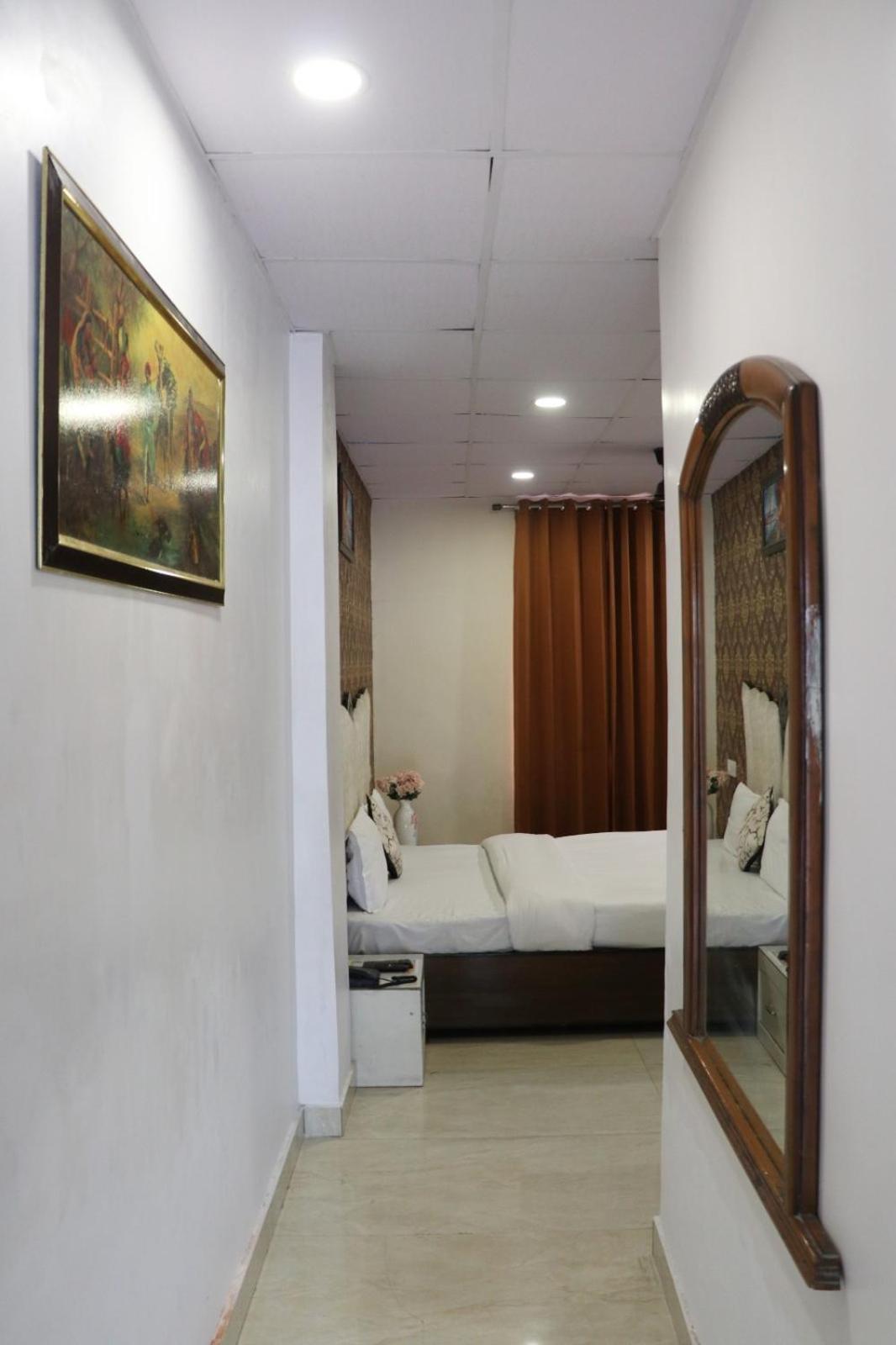 Sheela Stays Ludhiana Exterior photo